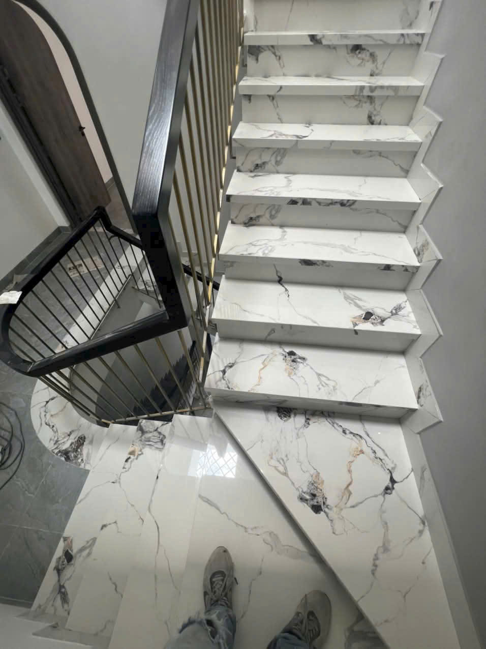 Cách vệ sinh lavabo đá hoa cương & báo giá thi công
